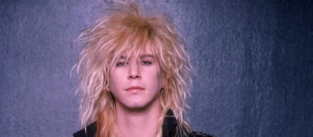 “It’s a real pretty song … it’s on piano” – Duff McKagan tells us about “November Rain” in 1989
